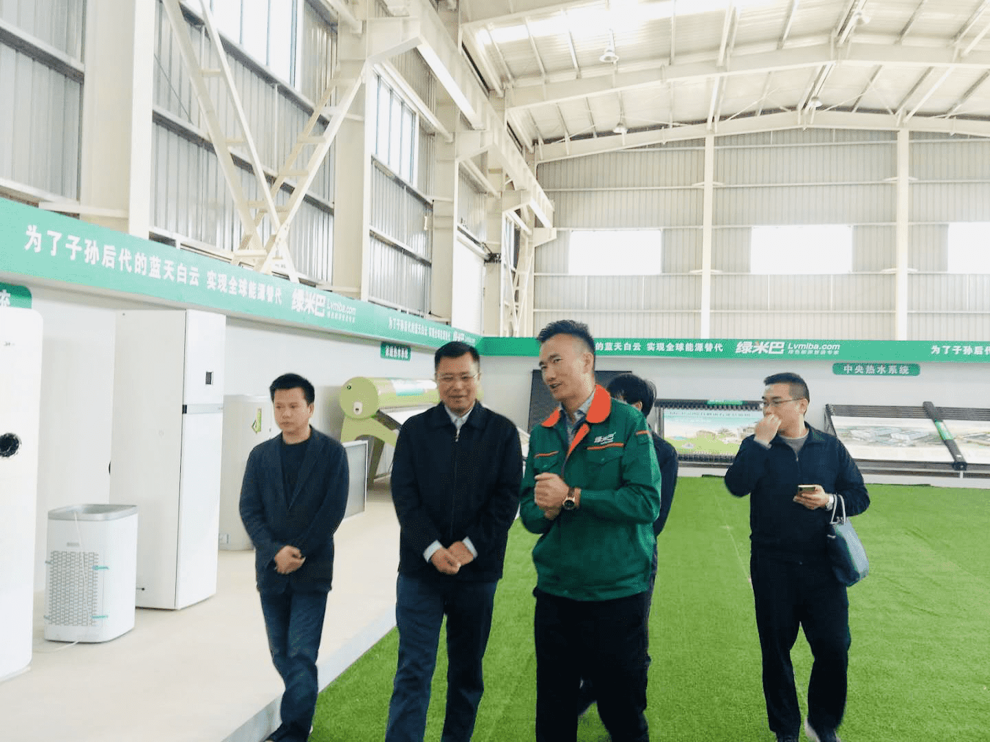 曲靖市委常委、副市長谷超靈專題調(diào)研綠米巴產(chǎn)業(yè)園